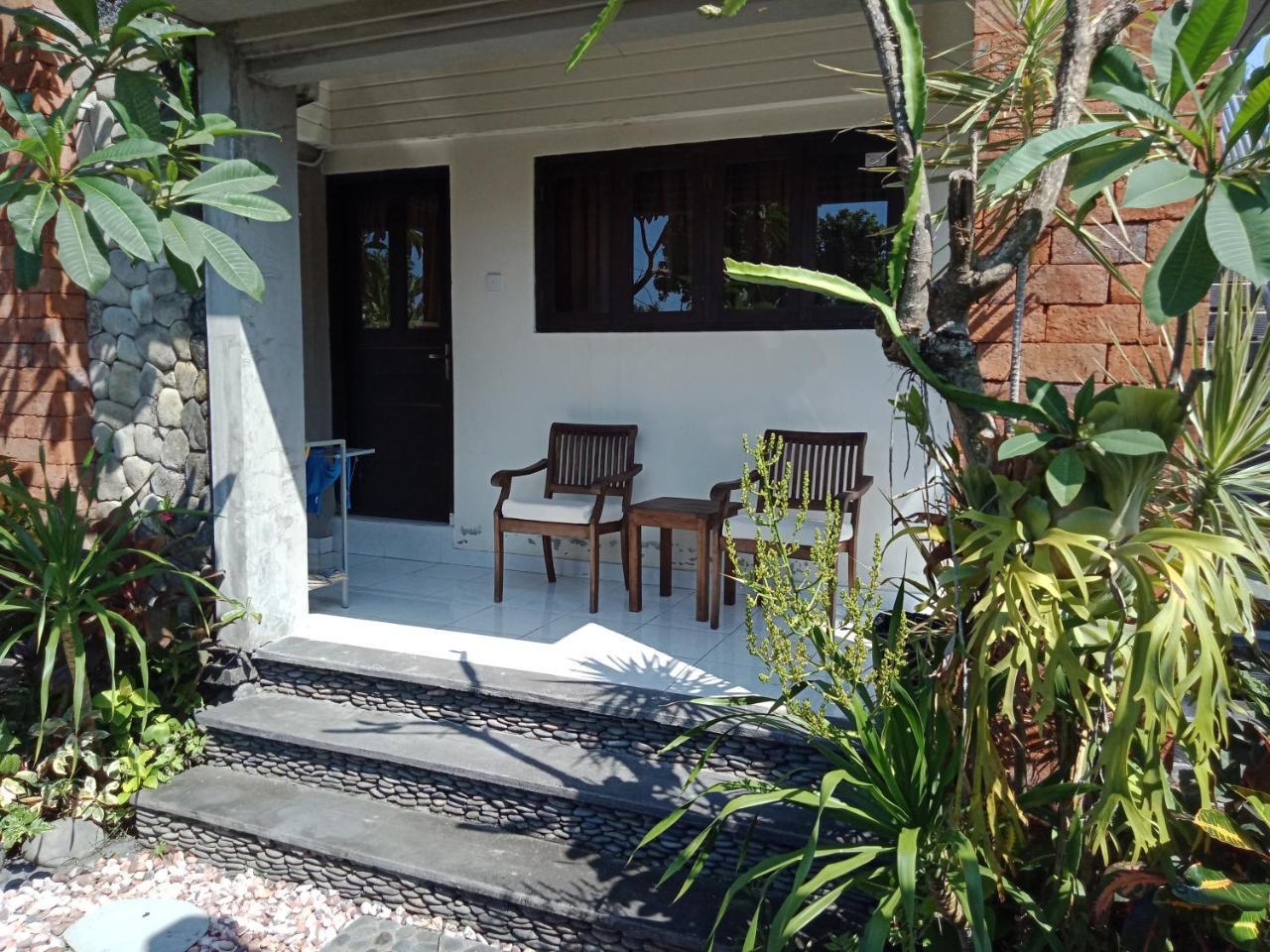 D'Puja Home Stay And Spa นูซาดูอา ภายนอก รูปภาพ